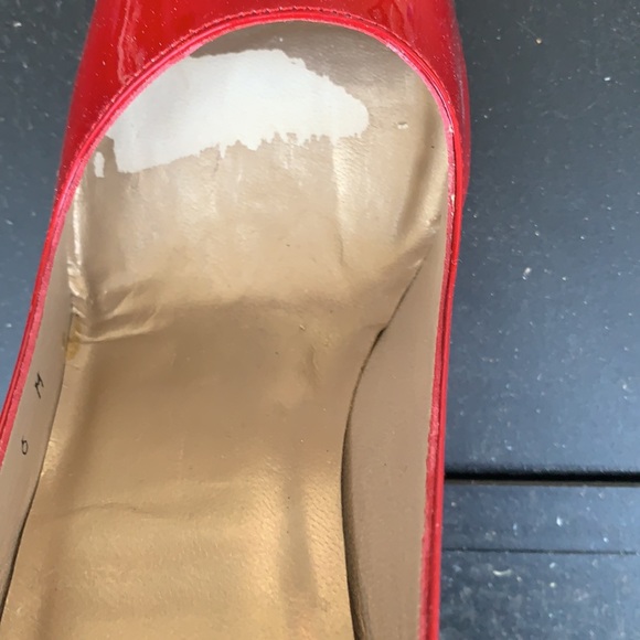 🌈HP🌈 STUART WEITZMAN gorgeous peep toe heels. Only flaw is I removed pads. - Picture 9 of 9